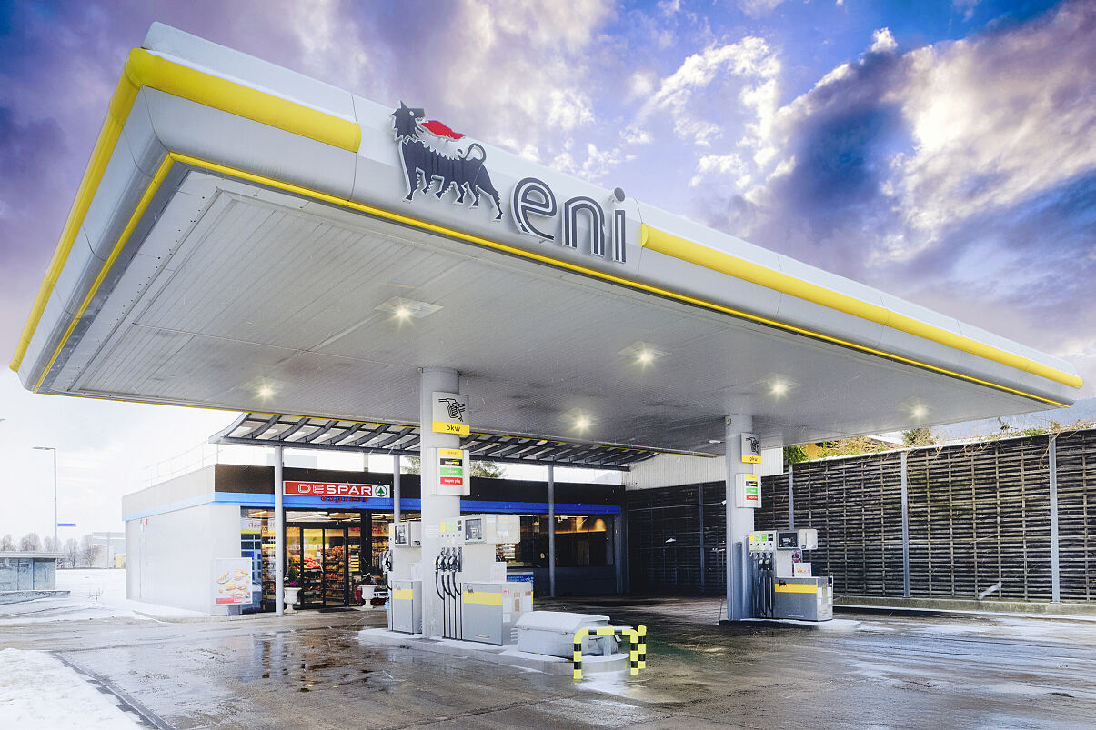 PA Foto DESPAR express Puch Fassade