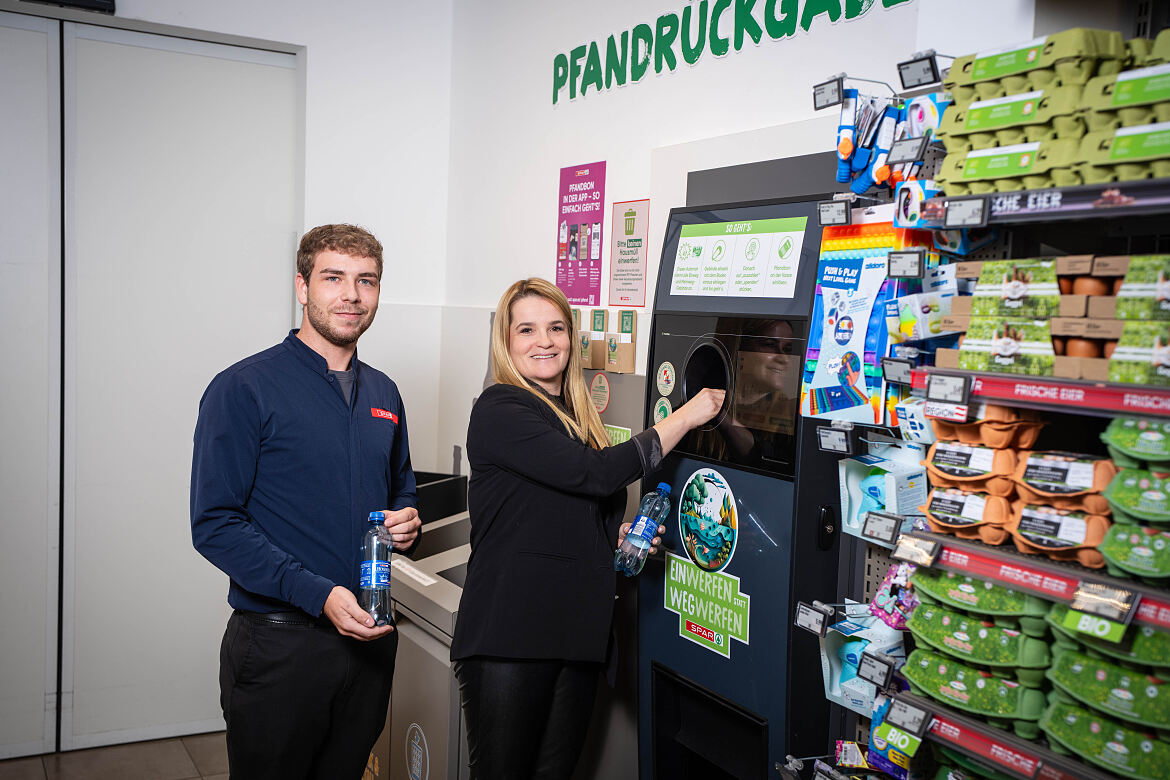 PA Foto SPAR Pfandautomat 1