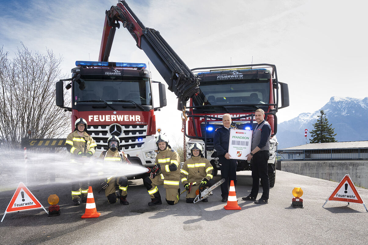 03 SPAR Pfandspende Feuerwehr Salzburg 03
