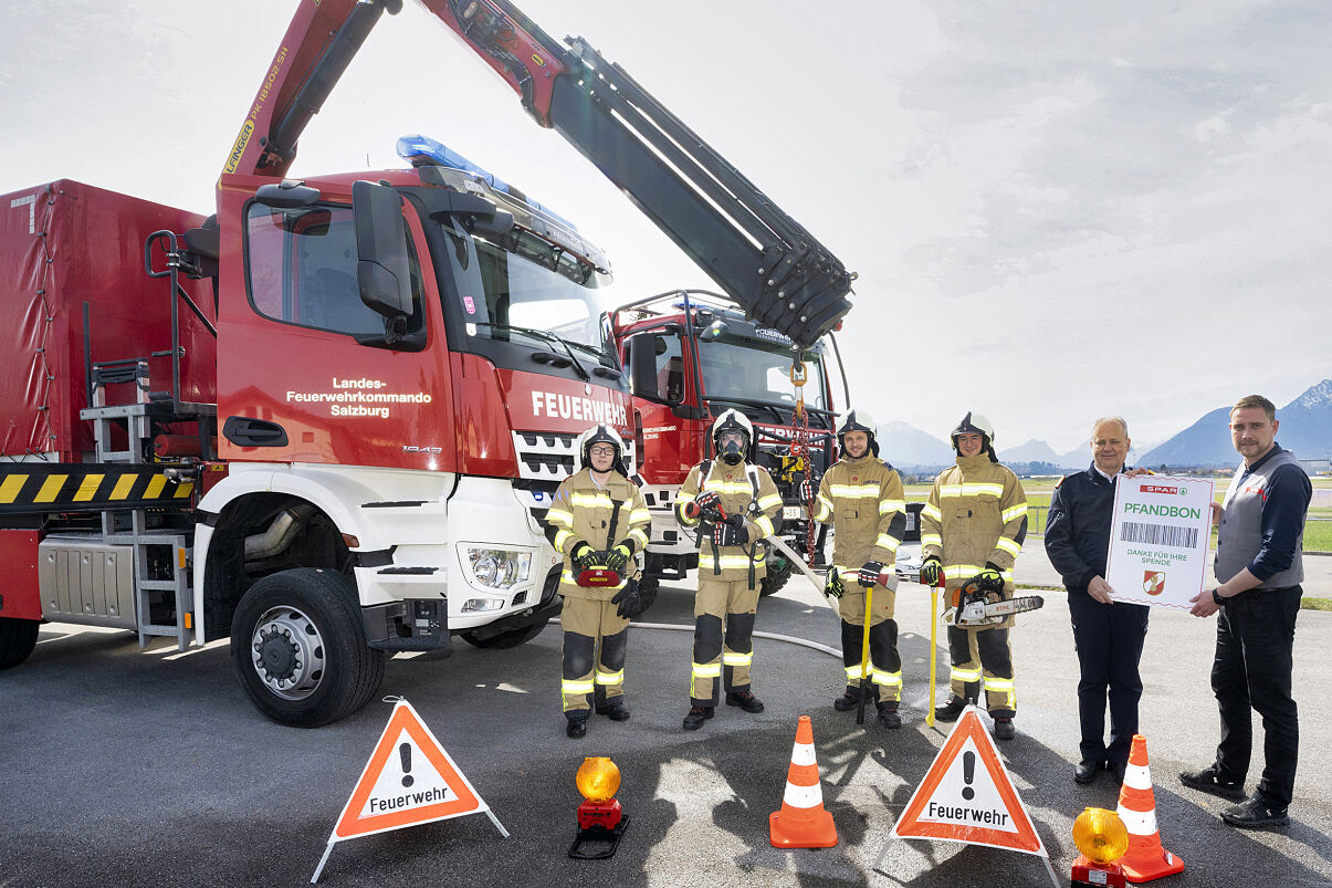 04 SPAR Pfandspende Feuerwehr Salzburg 04