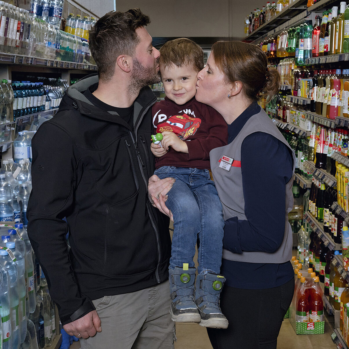 Familie Pernhofer Bernadette ML Bergheim mit Sohn David und Mann Norbert 02
