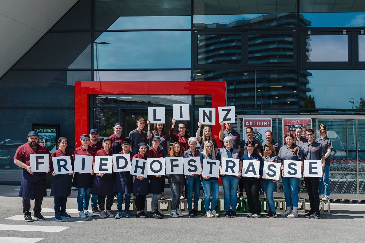 EÖ_EUROSPAR Linz Friedhofstraße_II