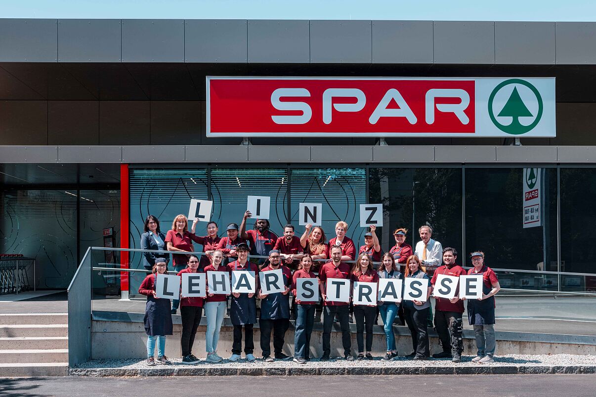 EÖ_SPAR-Supermarkt_Linz_Leharstraße_II