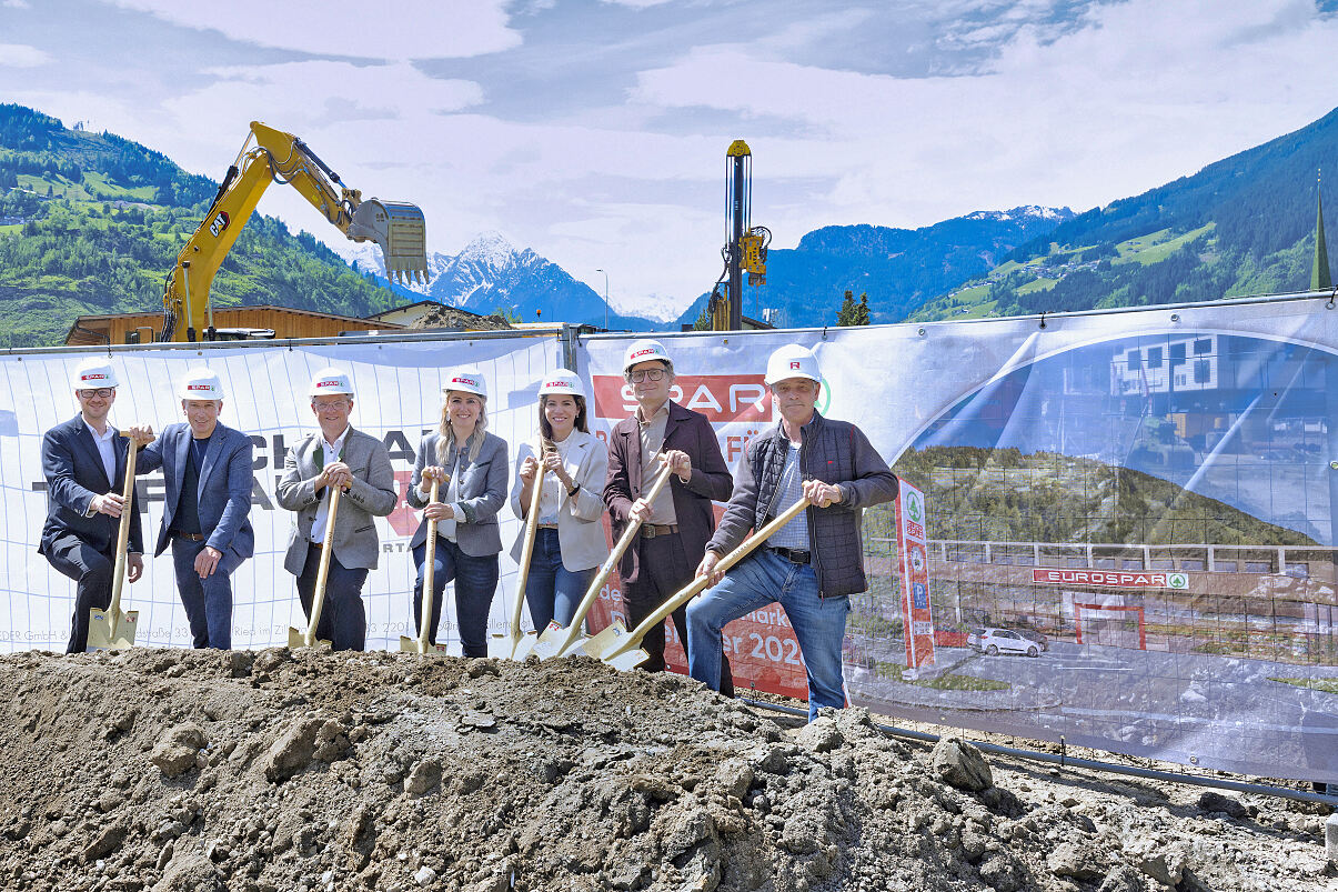PR Foto 1 Spatenstich EUROSPAR Zell am Ziller Gruppe