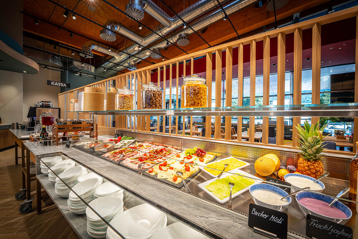 Bild4: INTERSPAR-Restaurant Neu-Rum
