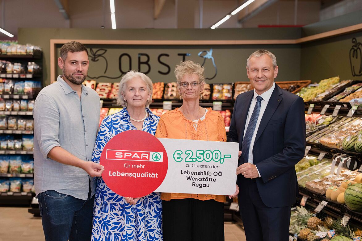 EÖ_SPAR-Supermarkt_Regau_III
