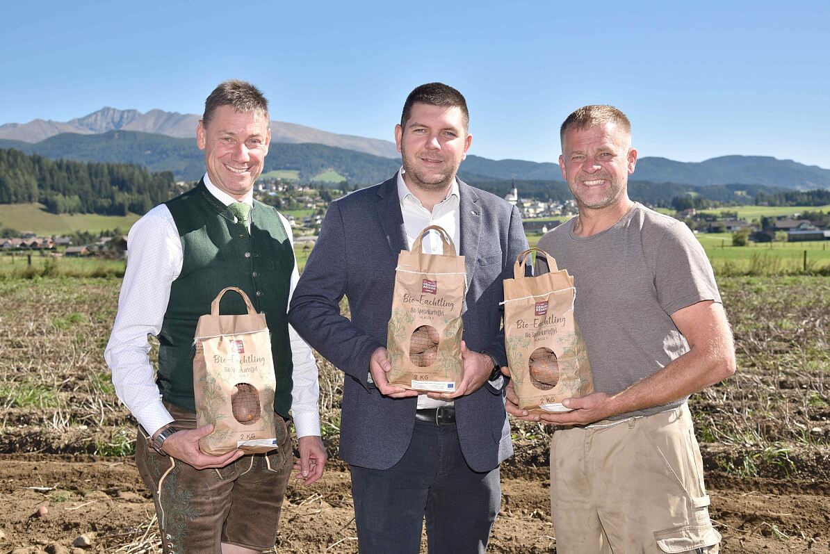 PA SPAR Lungauer Eachtling Gruppenfoto © Salzburger Agrar Marketing  Roland Holitzky.jpg