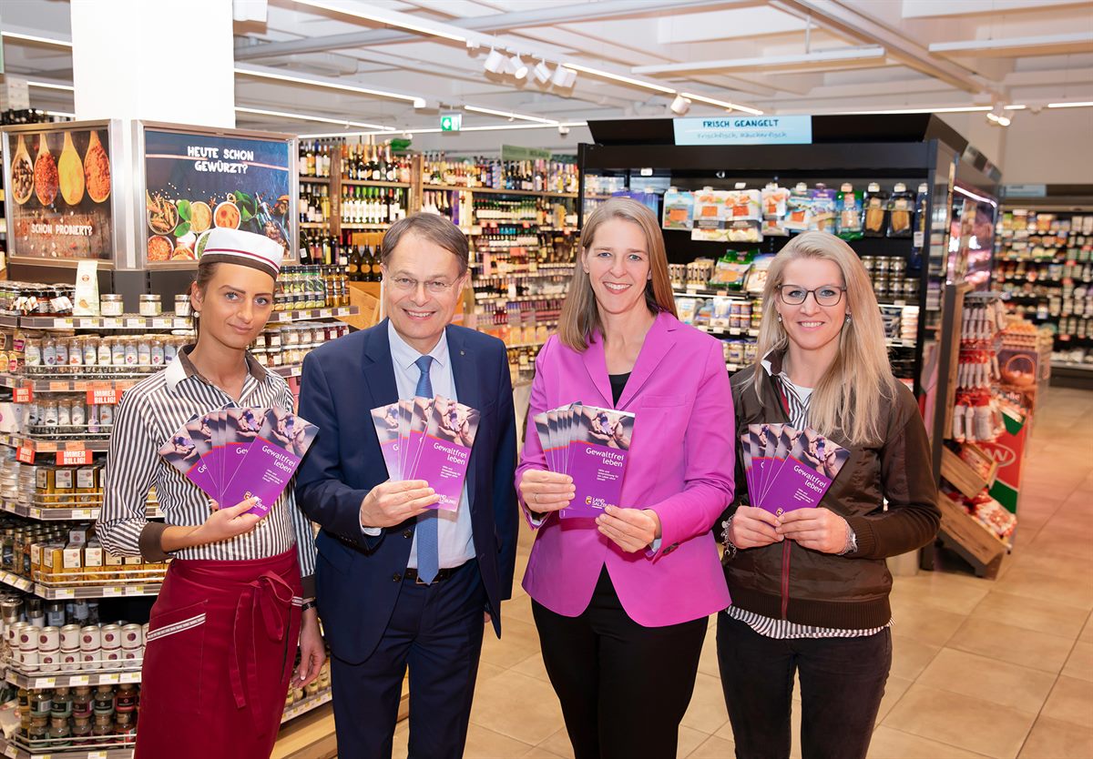 Gewaltfrei Leben untersützt von SPAR (c) SPAR_evatrifft
