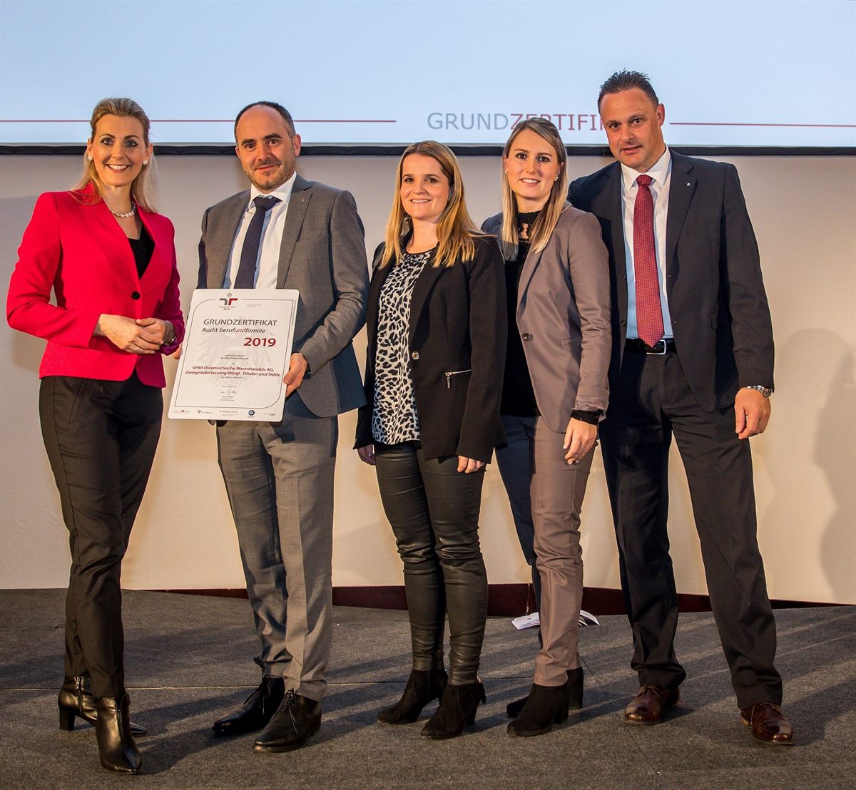SPAR_Zertifikat_berufundfamilie_Tirol_Salzburg