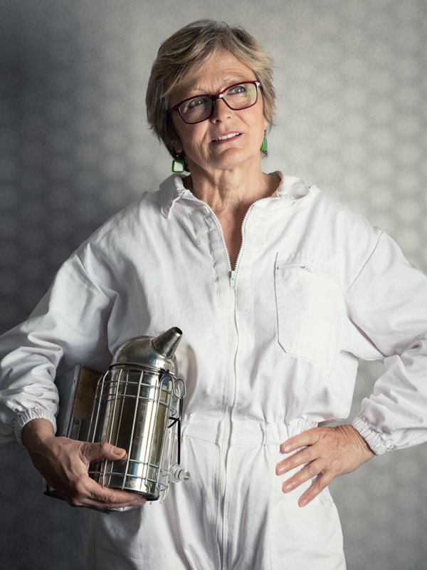 PR_Foto_Dr.-Karoline-Greimel1_Exklusiv_für_SPAR_Bio-Honig