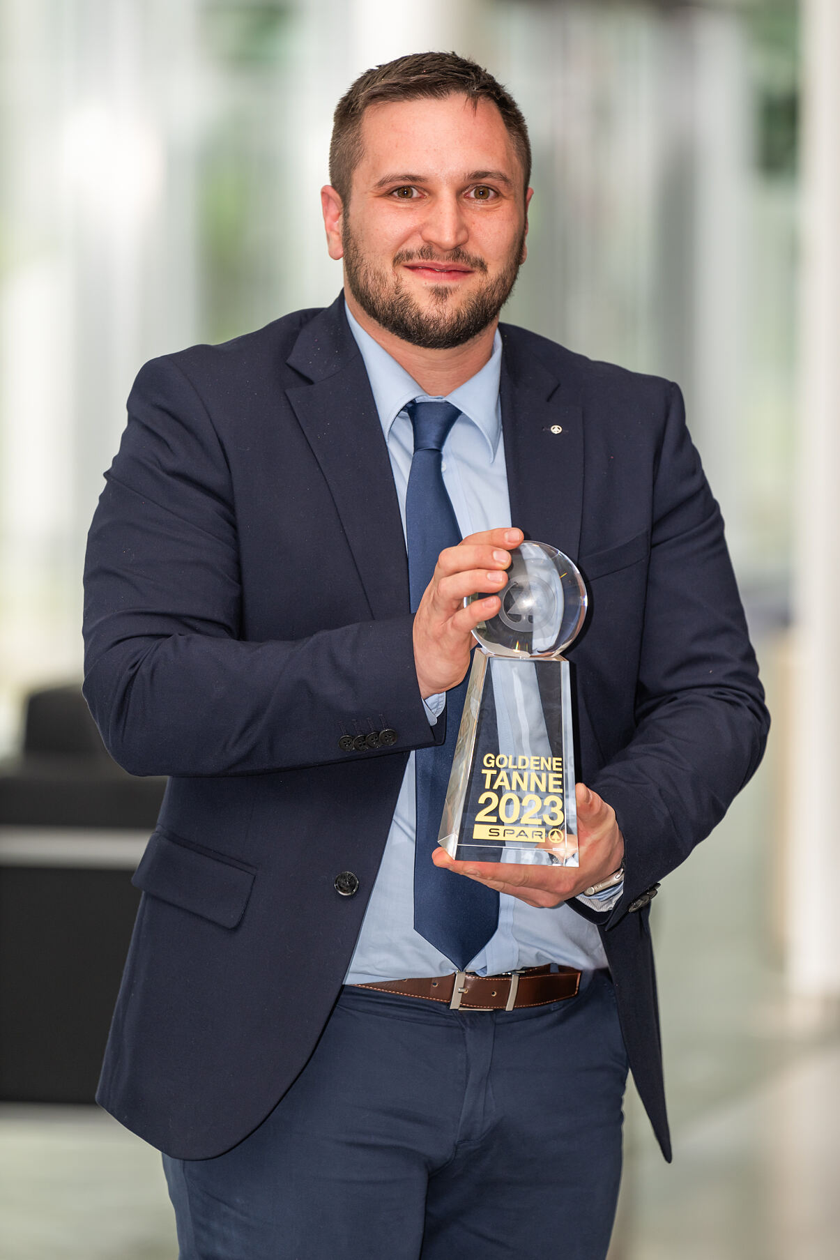 Goldene TANNE für SPAR-Supermarkt in Andau