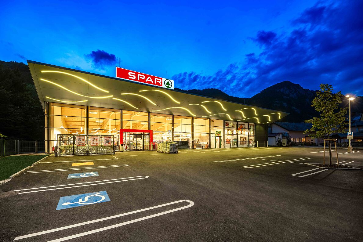 EÖ_SPAR-Supermarkt_Ebensee_III