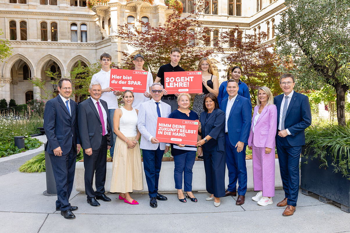 Gruppenfoto Ehrengäste