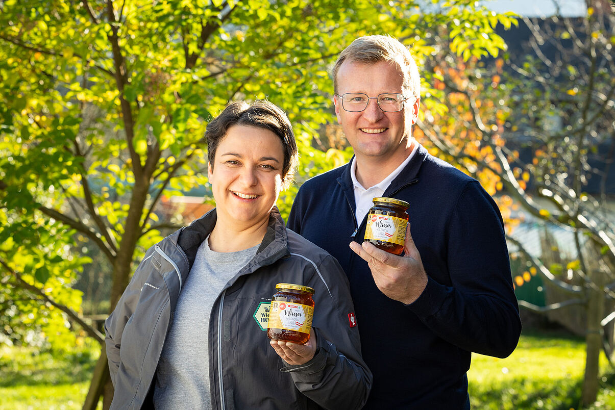 Bild 2 Katharina und Johannes Wieser.jpg