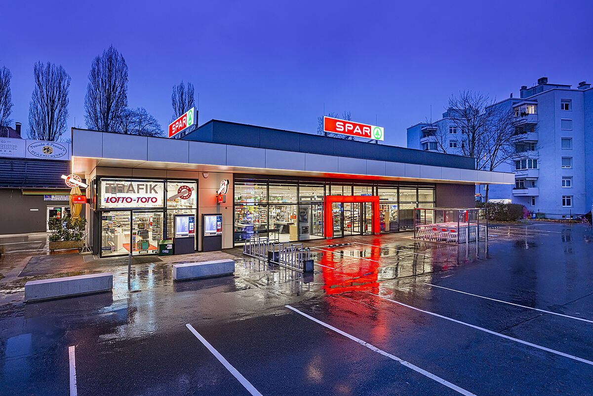 Außenansicht SPAR Papierfabrikgasse