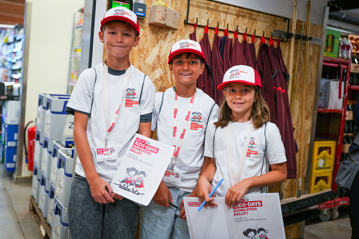PR Foto 2 SPAR Kids Days Kinder im Supermarkt