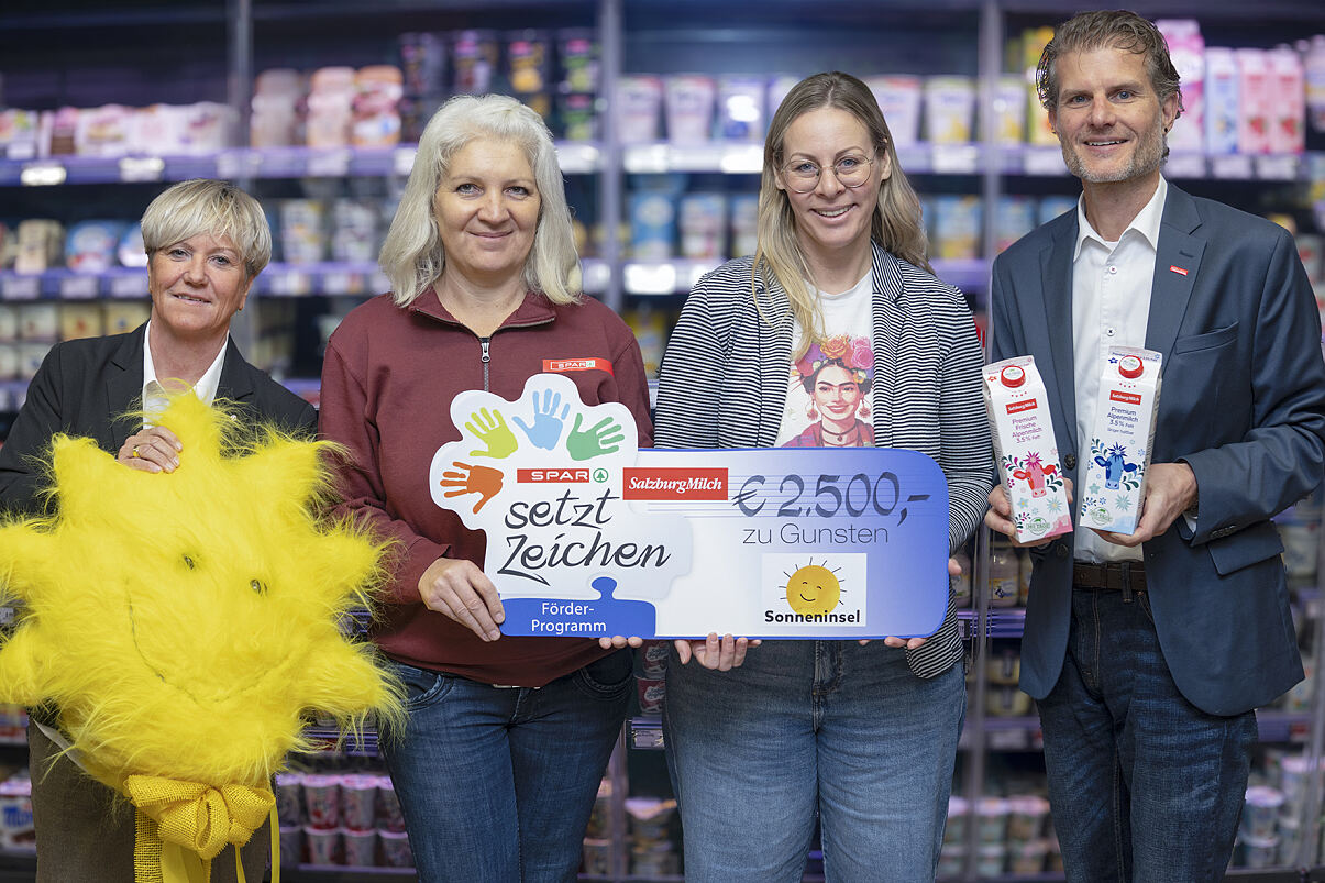 PA Foto SPAR Prgic Kauffrau neu Scheckübergabe 10 2025