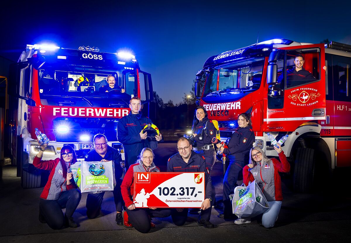 Bild2: Spendenübergabe an die österreichischen Feuerwehren