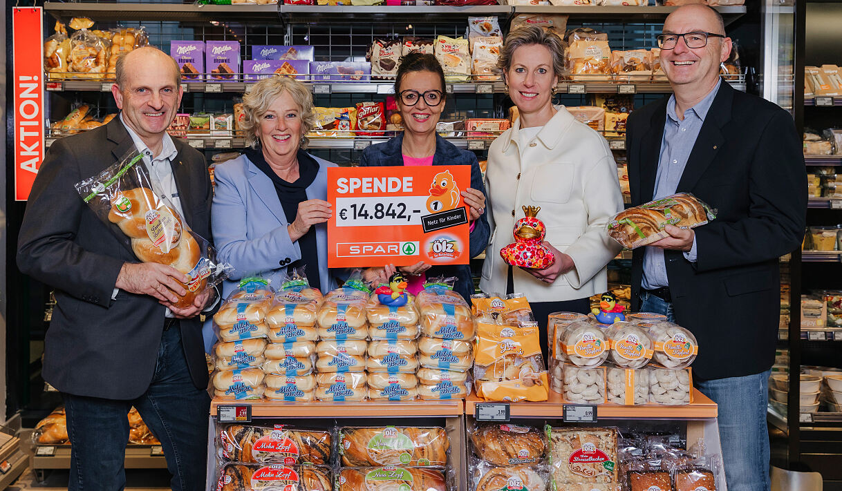 Bild_Spendenübergabe Netz für Kinder