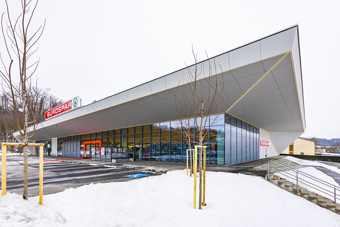 EUROSPAR Güssing außen 